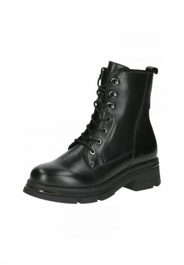 Ботинки на шнуровке