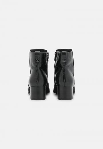 Широкие сапоги