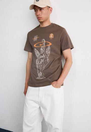 Свободные джинсы