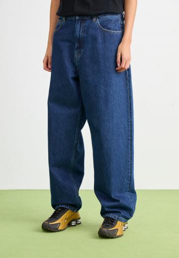 Свободные джинсы