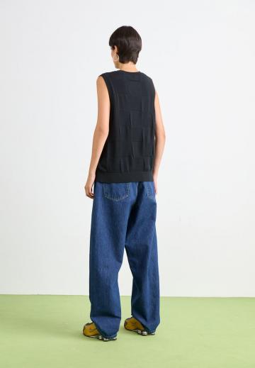 Свободные джинсы