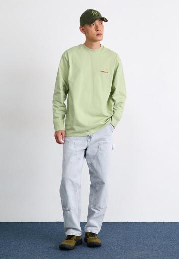 Прямые джинсы