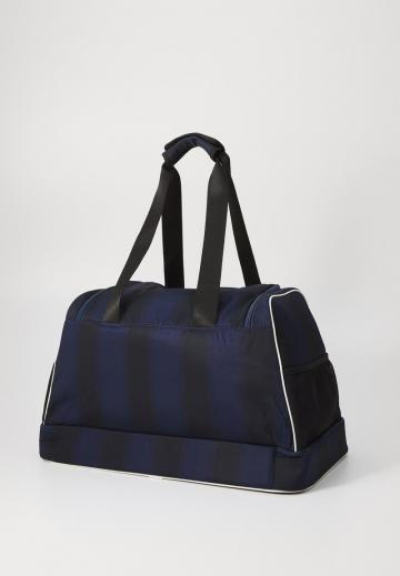 Спортивная сумка