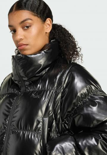 Короткая куртка