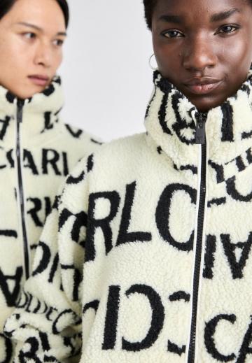 Флисовая куртка