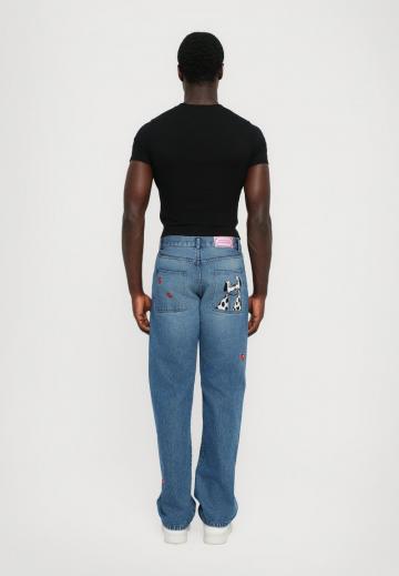 Свободные джинсы