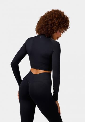 Спортивная куртка