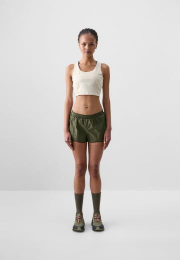 Спортивный топ