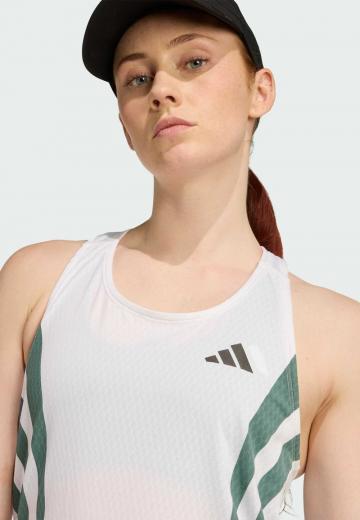 Спортивный топ