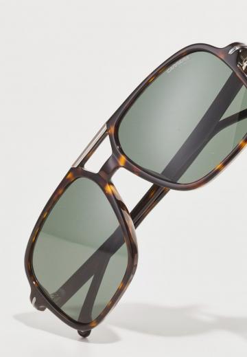 Солнечные очки