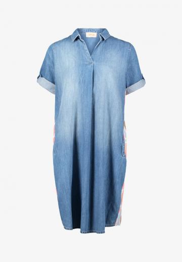 Джинсовое платье