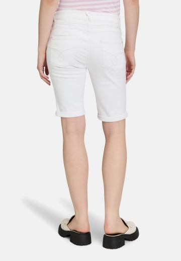 Джинсовые шорты