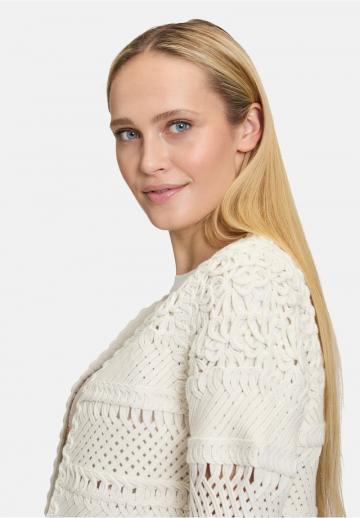 Вязаная кофта