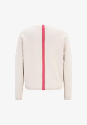 Пуловер в полоску