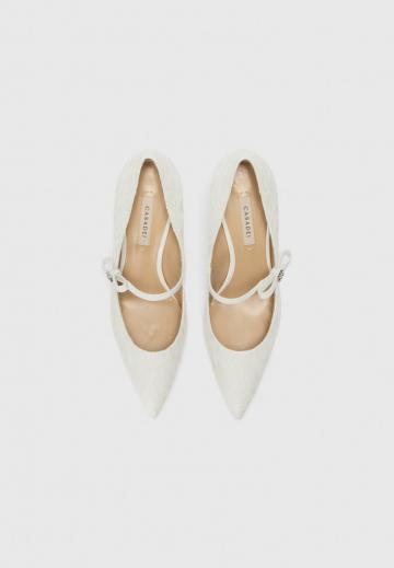 Туфли на высоком каблуке