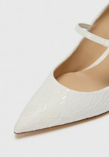 Туфли на высоком каблуке