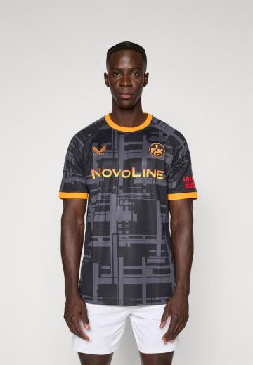 Спортивная форма