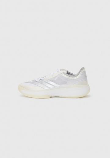 Баскетбольные кроссовки