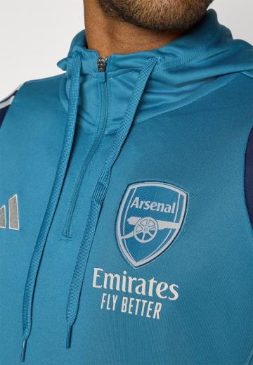 Спортивная кофта