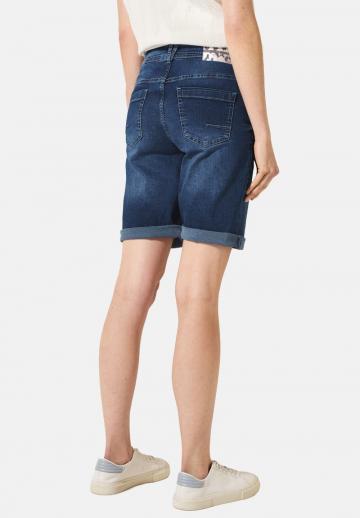 Джинсовые шорты