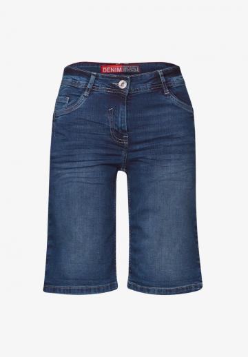 Джинсовые шорты