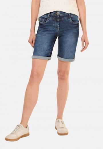 Джинсовые шорты