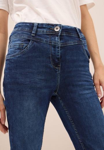Джинсы