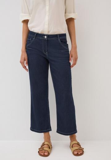 Короткие джинсы