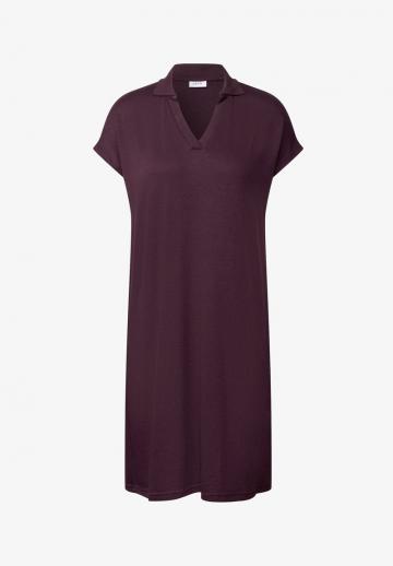 Вязаное платье