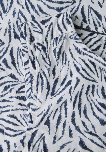 Блузка без рукавов