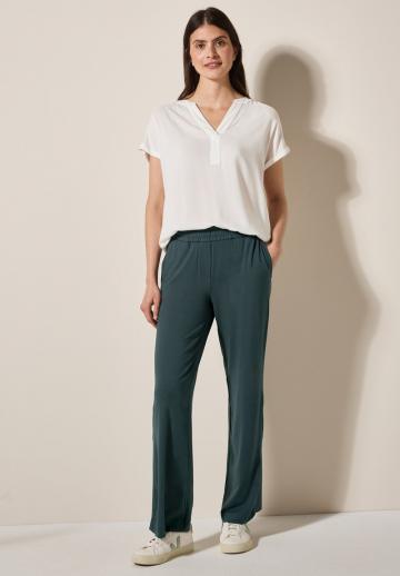 Спортивные штаны