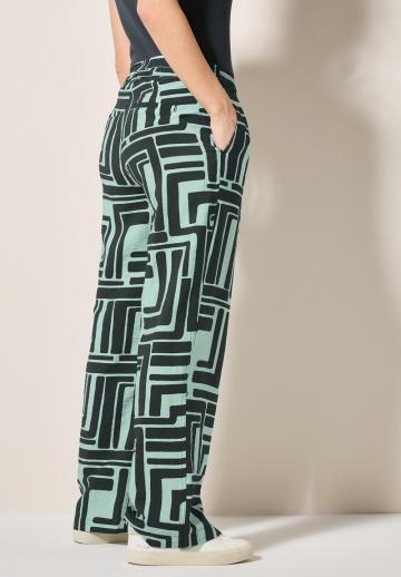 Прямые брюки