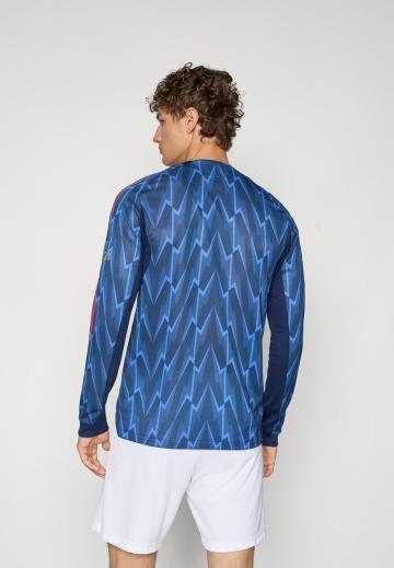 Спортивная форма