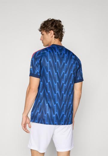 Спортивная форма