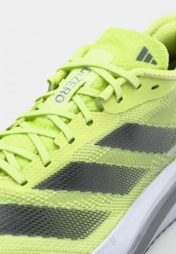 Беговые кроссовки