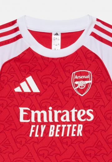 Спортивные шорты