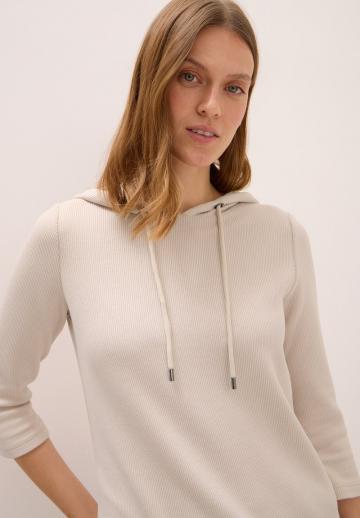 Пуловер с капюшоном