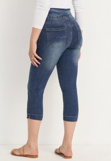 Короткие джинсы