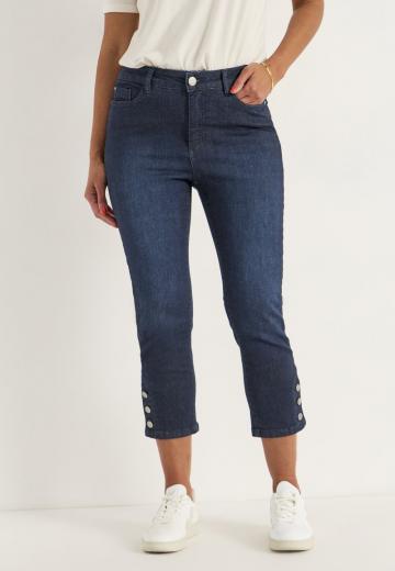 Короткие джинсы