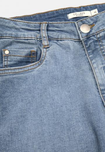 Клешеные джинсы