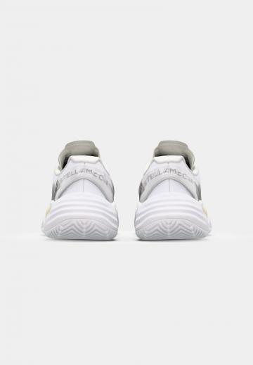 Теннисные кроссовки