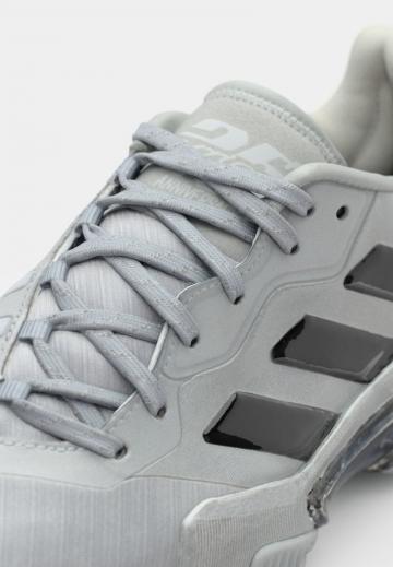 Теннисные кроссовки