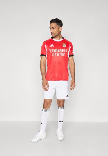 Спортивная форма