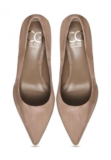 Туфли на высоком каблуке