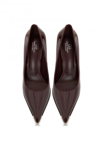 Туфли на высоком каблуке