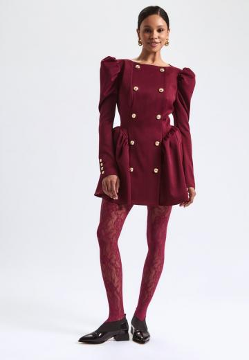 Туфли с высоким носом