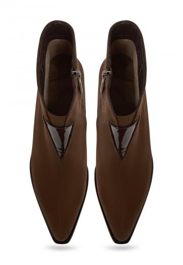 Полусапожки на высоком каблуке