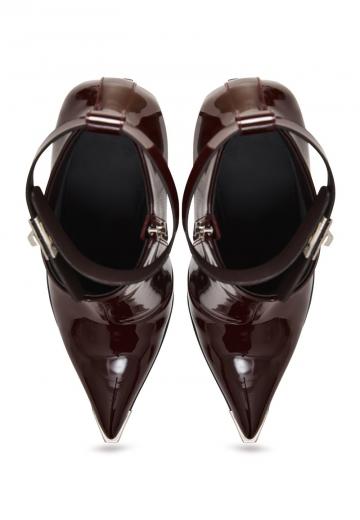 Полусапожки на высоком каблуке