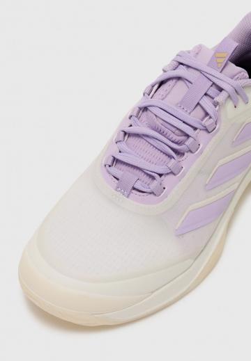 Теннисные кроссовки