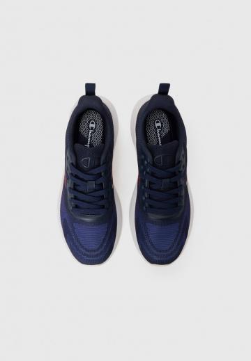 Тренировочные кроссовки